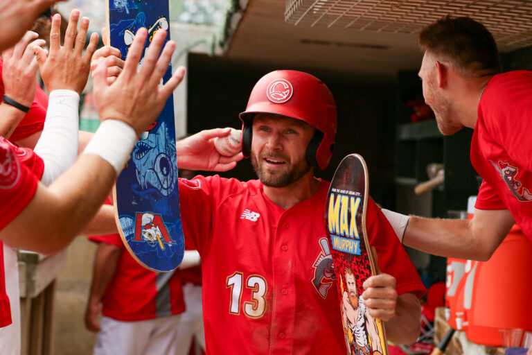 Goldeyes Win Sixth Straight, Sweep Milwaukee – Goldeyes.com