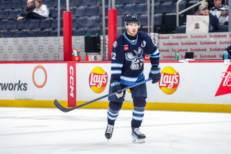 Manitoba Moose Strong in Series Split against Division-Leading Stars – THW